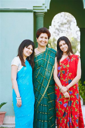 simsearch:630-01296751,k - Portrait of a mature woman with her two daughters Stock Photo - Premium Royalty-Free, Code: 630-01131531