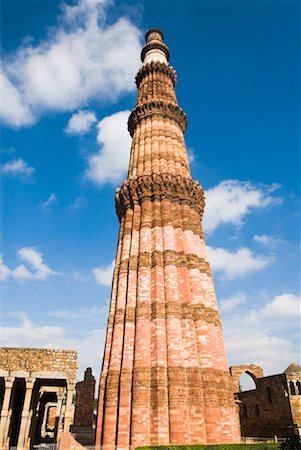 etching - Low angle view of a tower monument, Qutab Minar, New Delhi, India Stock Photo - Premium Royalty-Free, Code: 630-01191909