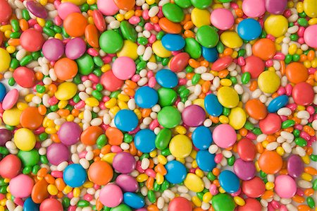 simsearch:630-01709492,k - Close-up of candies and jellybeans Stock Photo - Premium Royalty-Free, Code: 630-01709474
