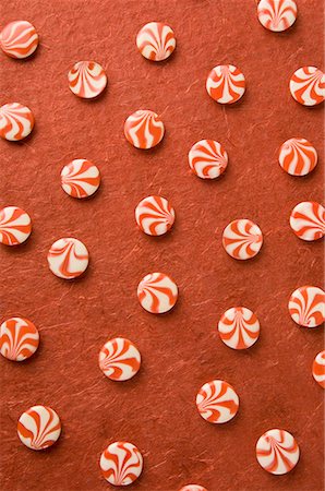 simsearch:630-01709492,k - High angle view of candies Stock Photo - Premium Royalty-Free, Code: 630-01709504