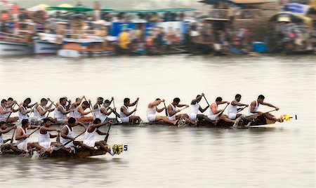 person holding snake - Group of people participating in a snake boat racing, Kerala, India Stock Photo - Premium Royalty-Free, Code: 630-01872105