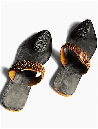 simsearch:857-03192847,k - Close-up of a pair of footwear Foto de stock - Sin royalties Premium, Código: 630-03479257