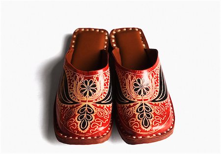 simsearch:857-03192847,k - Close-up of a pair of footwear Foto de stock - Sin royalties Premium, Código: 630-03479252