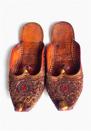 simsearch:857-03192847,k - Close-up of a pair of footwear Foto de stock - Sin royalties Premium, Código: 630-03479264