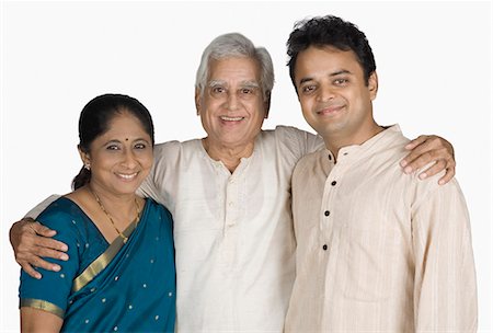 Portrait of a family smiling Stock Photo - Premium Royalty-Free, Code: 630-03479727