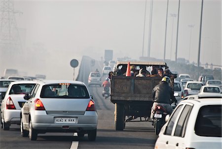 pollution urban cities of india - Traffic on the road, Gurgaon, Haryana, India Stock Photo - Premium Royalty-Free, Code: 630-03480506