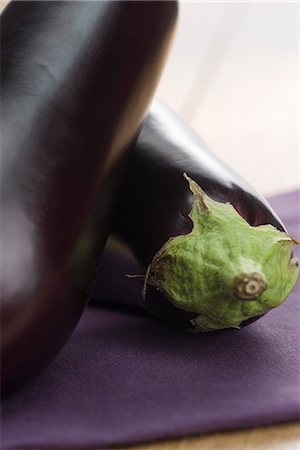 stem (botanical) - Eggplants Stock Photo - Premium Royalty-Free, Code: 632-05603877