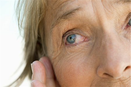 simsearch:614-07240051,k - Eye of senior woman, cropped Stock Photo - Premium Royalty-Free, Code: 632-05816666