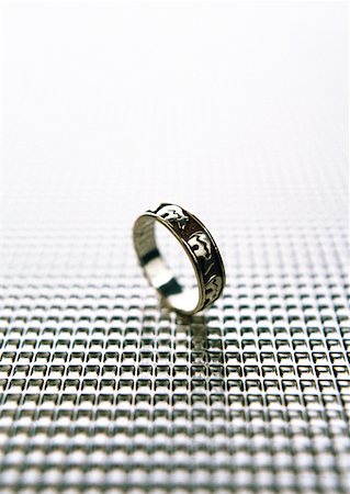 engrave - Metal ring, close-up Stock Photo - Premium Royalty-Free, Code: 632-01148646