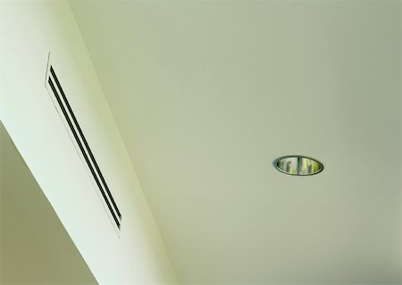 pot light - Air duct and ceiling light Stock Photo - Premium Royalty-Free, Code: 632-01155672