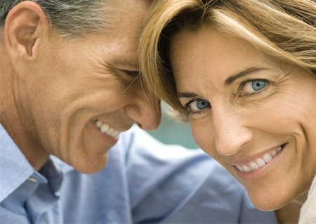 face front man - Couple d'âge mûr souriant Photographie de stock - Premium Libres de Droits, Code: 632-01156321