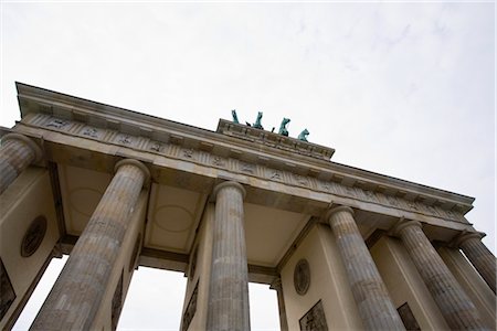 statue of horse - Germany, Berlin, Brandenburg Gate (East Berlin view) Stock Photo - Premium Royalty-Free, Code: 632-03779280