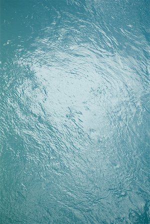 simsearch:614-05955439,k - Surface of water, directly above Stock Photo - Premium Royalty-Free, Code: 633-01573450