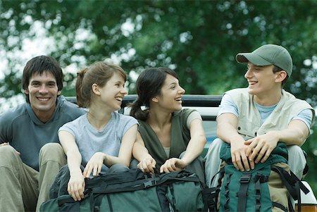 simsearch:633-01715612,k - Group of hikers sitting in back of pick-up truck Stock Photo - Premium Royalty-Free, Code: 633-01573783