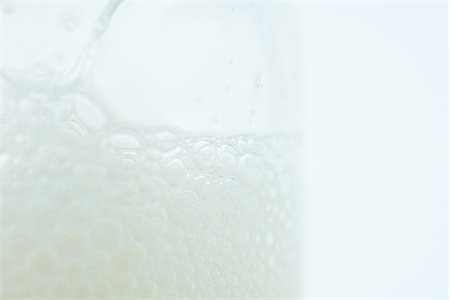 Bubbles in glass, extreme close-up Stock Photo - Premium Royalty-Free, Code: 633-01715753