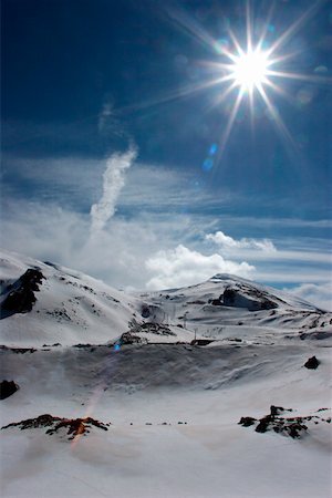 simsearch:644-01630775,k - Snowy mountain landscape, Parnassos, Greece Stock Photo - Premium Royalty-Free, Code: 644-01438002