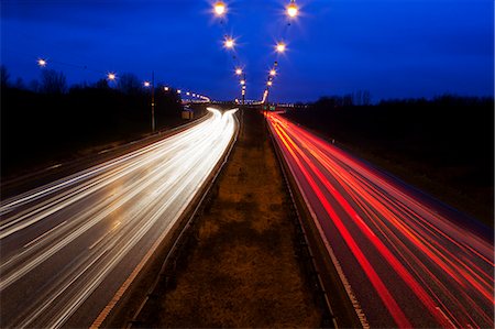 Time-lapse view of traffic at night Stock Photo - Premium Royalty-Free, Code: 649-05801810