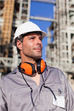 simsearch:649-06040482,k - Worker standing at oil refinery Stock Photo - Premium Royalty-Free, Code: 649-06040410