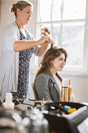 Hair stylist working on client Stock Photo - Premium Royalty-Free, Code: 649-06164745