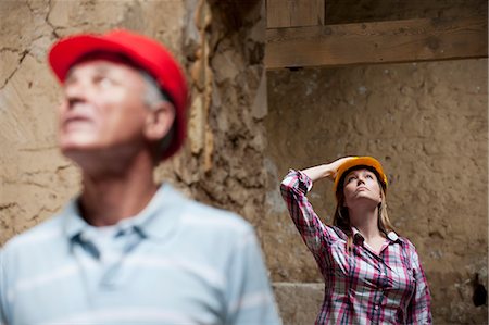 simsearch:649-06165027,k - Construction workers on site Stock Photo - Premium Royalty-Free, Code: 649-06304878