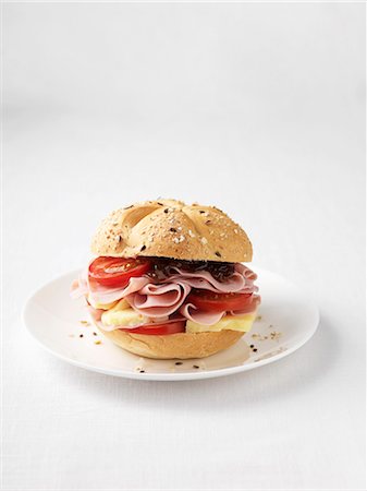 simsearch:649-07279862,k - Ham and tomato sandwich on plate Stock Photo - Premium Royalty-Free, Code: 649-06400627