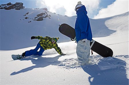 sports and snowboarding - Snowboarders on snowy slope Stock Photo - Premium Royalty-Free, Code: 649-06490037