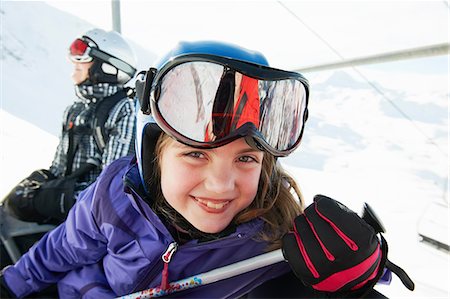 family sport smile - Portrait of young girl on ski lift, Les Arcs, Haute-Savoie, France Photographie de stock - Premium Libres de Droits, Code: 649-07118140