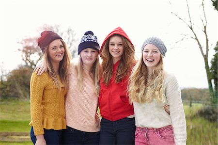 simsearch:649-07736862,k - Portrait of four teenage girls in knitted hats Stock Photo - Premium Royalty-Free, Code: 649-07520269