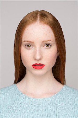 pale - Portrait of young woman Stock Photo - Premium Royalty-Free, Code: 649-07647889