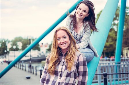simsearch:649-07736862,k - Portrait of two smiling young female best friends Stock Photo - Premium Royalty-Free, Code: 649-07804823