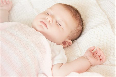simsearch:649-07521015,k - Baby sleeping in bed Stock Photo - Premium Royalty-Free, Code: 649-08306508