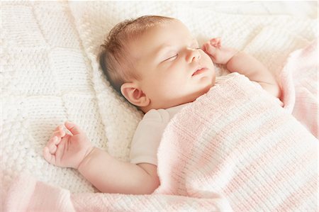 simsearch:649-07521015,k - Baby sleeping in bed Stock Photo - Premium Royalty-Free, Code: 649-08306509