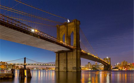 Night view of Manhattan and Brooklyn bridges, New York, USA Stock Photo - Premium Royalty-Free, Code: 649-08328530