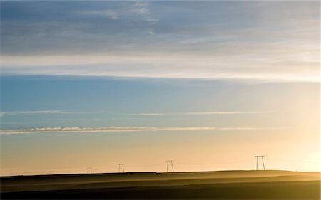 simsearch:633-06322603,k - Pylons in misty landscape, Jokulsarlon, Iceland Stock Photo - Premium Royalty-Free, Code: 649-08565411