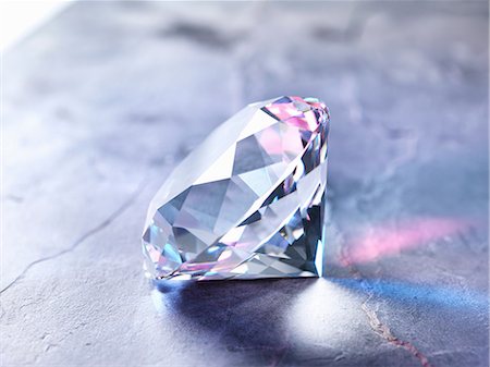 special - Diamond on piece of granite, close-up Stock Photo - Premium Royalty-Free, Code: 649-08902154