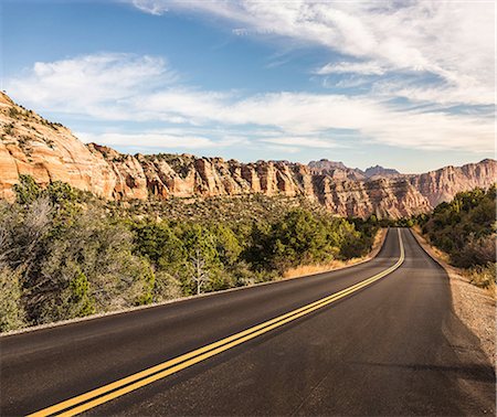 expansive - Empty road, Zion National Park, Springdale, Utah, USA Stock Photo - Premium Royalty-Free, Code: 649-08969644