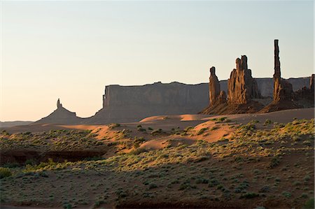 simsearch:614-07486939,k - Monument Valley Navajo Tribal Park, Utah, USA Stock Photo - Premium Royalty-Free, Code: 649-09004185