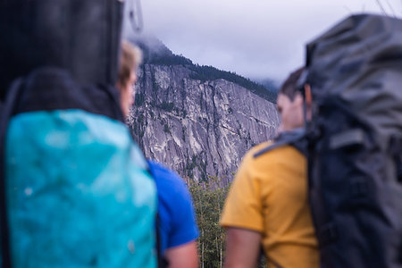 simsearch:695-03386286,k - Hikers starting journey to mountains, Squamish, British Columbia, Canada Stock Photo - Premium Royalty-Free, Code: 649-09277407