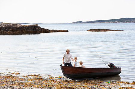 simsearch:649-08004031,k - Father and sons playing beside boat moored on beach, Norway Stock Photo - Premium Royalty-Free, Code: 649-09277597