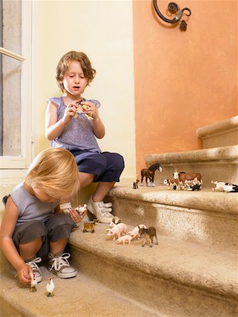 simsearch:649-01696512,k - Little girls with plastic animals. Stock Photo - Premium Royalty-Free, Code: 649-01754275