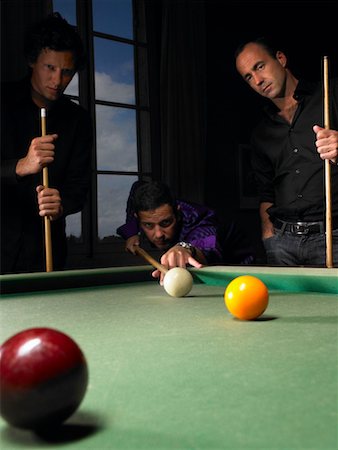 simsearch:649-01696512,k - Men playing snooker Stock Photo - Premium Royalty-Free, Code: 649-01754303