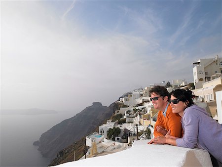 simsearch:649-02054287,k - Couple looking at the view Stock Photo - Premium Royalty-Free, Code: 649-02054233