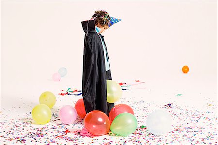 simsearch:693-03305634,k - sad boy in party costume Stock Photo - Premium Royalty-Free, Code: 649-03667233