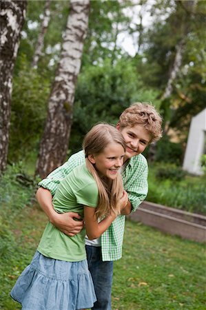 simsearch:640-03263432,k - Boy and girl at play Stock Photo - Premium Royalty-Free, Code: 649-03771412