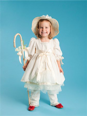 dressed up - Portrait of girl (2-3) in Little Bo Peep costume for Halloween Stock Photo - Premium Royalty-Free, Code: 640-06963575