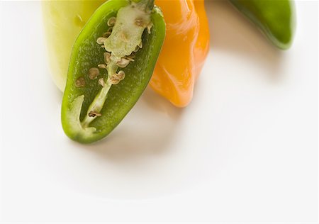 simsearch:640-01354413,k - Close-up of chili peppers Foto de stock - Sin royalties Premium, Código: 640-01354413