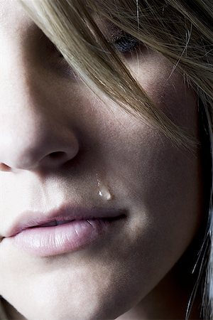 simsearch:695-05780518,k - Close-up of a woman crying Stock Photo - Premium Royalty-Free, Code: 640-01359410