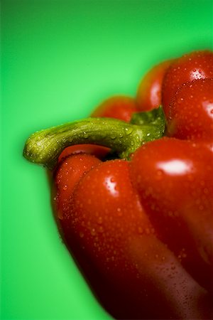 simsearch:640-01354413,k - Close-up of a red bell pepper Foto de stock - Sin royalties Premium, Código: 640-01359927