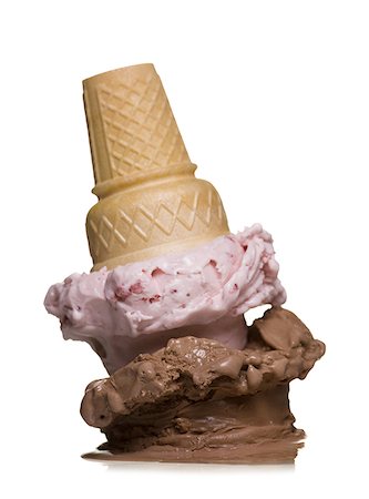 simsearch:640-01354413,k - Close-up of an ice cream cone Foto de stock - Sin royalties Premium, Código: 640-01352468
