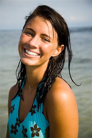 simsearch:640-02776663,k - Young woman at the beach. Stock Photo - Premium Royalty-Free, Code: 640-02656684